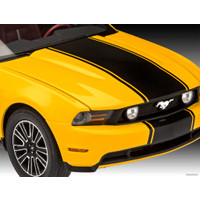 Сборная модель Revell 67046 2010 Ford Mustang GT