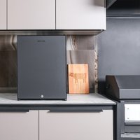 Мини-холодильник Meyvel MMA-30B