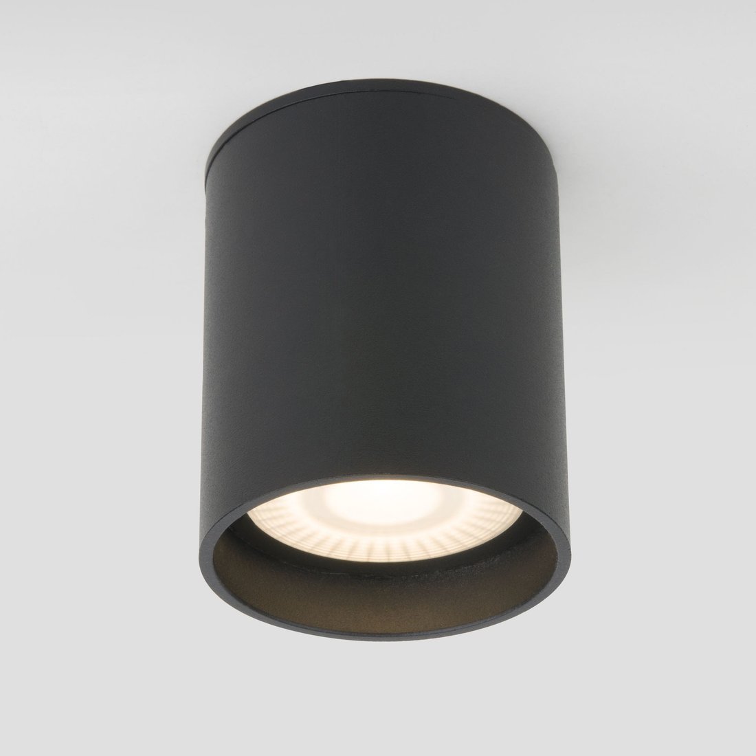 

Уличный накладной светильник Elektrostandard Light LED 2104 35130/H (черный)