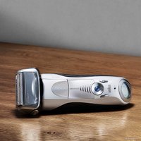 Электробритва Braun Series 7 7899cc