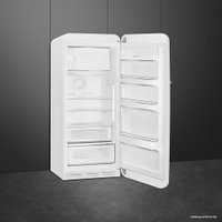 Однокамерный холодильник Smeg FAB28RWH3