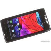 Телефон Motorola RAZR XT910