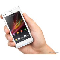 Телефон Sony Xperia L