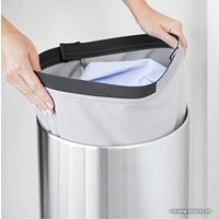 Бак Brabantia 105128 (стальной матовый, крышка металлическая)