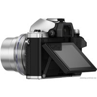 Беззеркальный фотоаппарат Olympus OM-D E-M10 Mark II Kit 14-42 EZ Silver