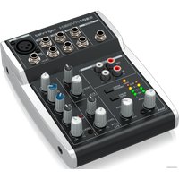 Микшерный пульт Behringer Xenyx 502S