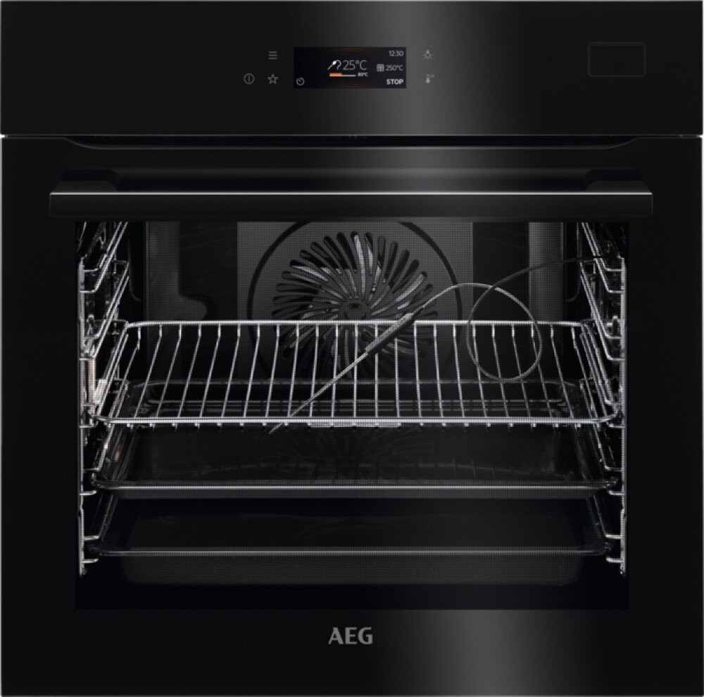 

Электрический духовой шкаф AEG BSE782380B