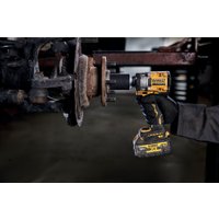 Гайковерт DeWalt DCF921P2G (с 2-мя АКБ)
