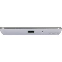 Телефон LG P705 Optimus L7