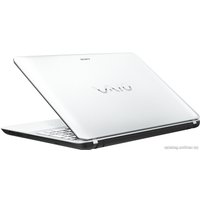 Ноутбук Sony VAIO SVF1521X1RW