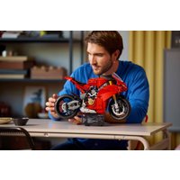 Конструктор LEGO Technic 42202 Мотоцикл Ducati Panigale V4 S