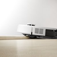 Робот-пылесос Trouver Robot Vacuum E20 Plus RLE12GD (евровилка, белый)