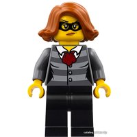 Конструктор LEGO City 60139 Мобильный командный центр