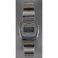 Наручные часы Casio LA670WEA-7E