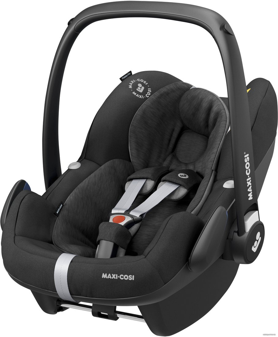 Детское автокресло Maxi-Cosi Pebble Pro i-Size (essential black)