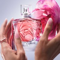 Парфюмерная вода Lancome La Vie Est Belle Rose Extraordinaire EdP (30 мл)