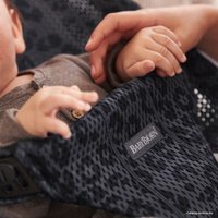 Шезлонг BabyBjorn Bliss Mesh 0060.78 (леопард/антрацит)