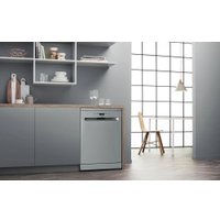 Отдельностоящая посудомоечная машина Hotpoint HFC3C26FX
