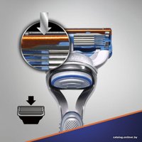 Бритвенный станок Gillette Fusion5 2 сменные кассеты 7702018874125