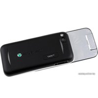 Кнопочный телефон Sony Ericsson Yari