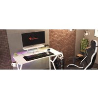 Геймерский стол Genesis Holm 320 RGB