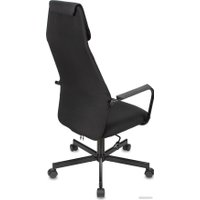 Игровое (геймерское) кресло Zombie One (карбон)