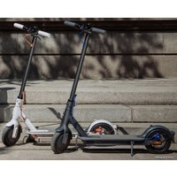 Электросамокат Xiaomi Mi Electric Scooter 3 BHR4853GL (gravity gray)