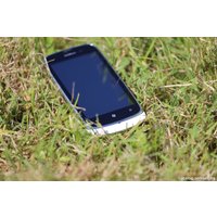 Телефон Nokia Lumia 610