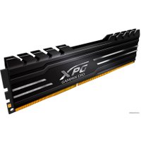 Оперативная память ADATA XPG GAMMIX D10 16GB DDR4 PC4-25600 AX4U320016G16A-SB10