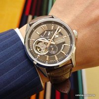 Наручные часы Orient RE-AV0006Y