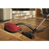 Пылесос Miele Complete C3 SGDF5 (красный)