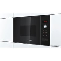 Микроволновая печь Bosch HMT75M664
