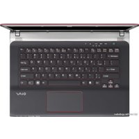 Ноутбук Sony VAIO SV-E14A1S6R/B