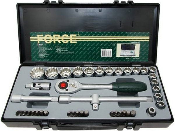 

Набор трещотка с головками и битами Force 4422Q (42 предмета)