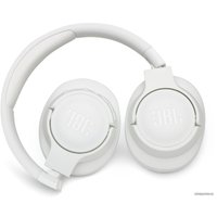 Наушники JBL Tune 750BTNC (белый)