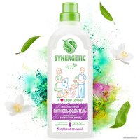 Пятновыводитель Synergetic Eco гипоаллергенный, без запаха 1 л