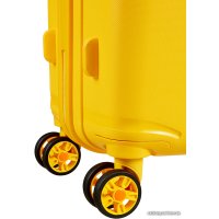 Чемодан-спиннер American Tourister Skytracer Saffron Yellow 77 см