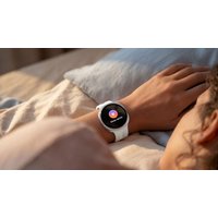 Умные часы Samsung Galaxy Watch9 S 40 мм (кремовый)