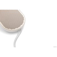 Беспроводная колонка Bang & Olufsen Beoplay P2 (бежевый)