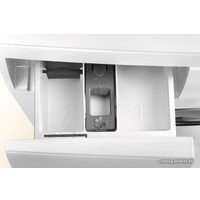 Стиральная машина Electrolux SensiCare 600 EW6SN427WI