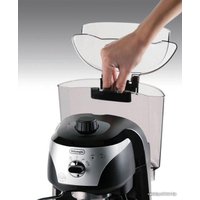 Рожковая кофеварка DeLonghi EC 221.B