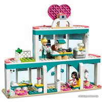 Конструктор LEGO Friends 41394 Городская больница Хартлейк Сити