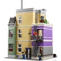 Конструктор LEGO Creator 10278 Полицейский участок