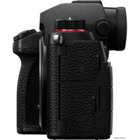 Беззеркальный фотоаппарат Panasonic Lumix S DC-S5 Body