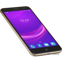 Телефон ZTE Blade V7 Gold