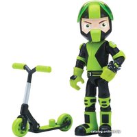 Экшен-фигурка Ben 10 Бен на самокате 76127