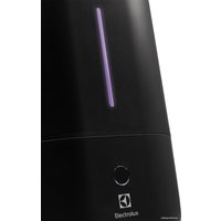 Увлажнитель воздуха Electrolux EHU-5010D (черный)