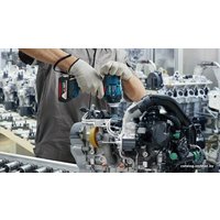 Гайковерт Bosch GDS 18V-400 Professional 06019K0020 (с 2-мя АКБ, кейс)