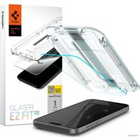 Защитное стекло Spigen Glass TR EZ Fit для iPhone 15 AGL06907