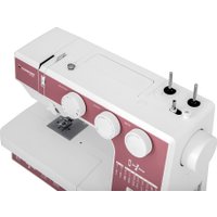 Электромеханическая швейная машина Comfort 3020